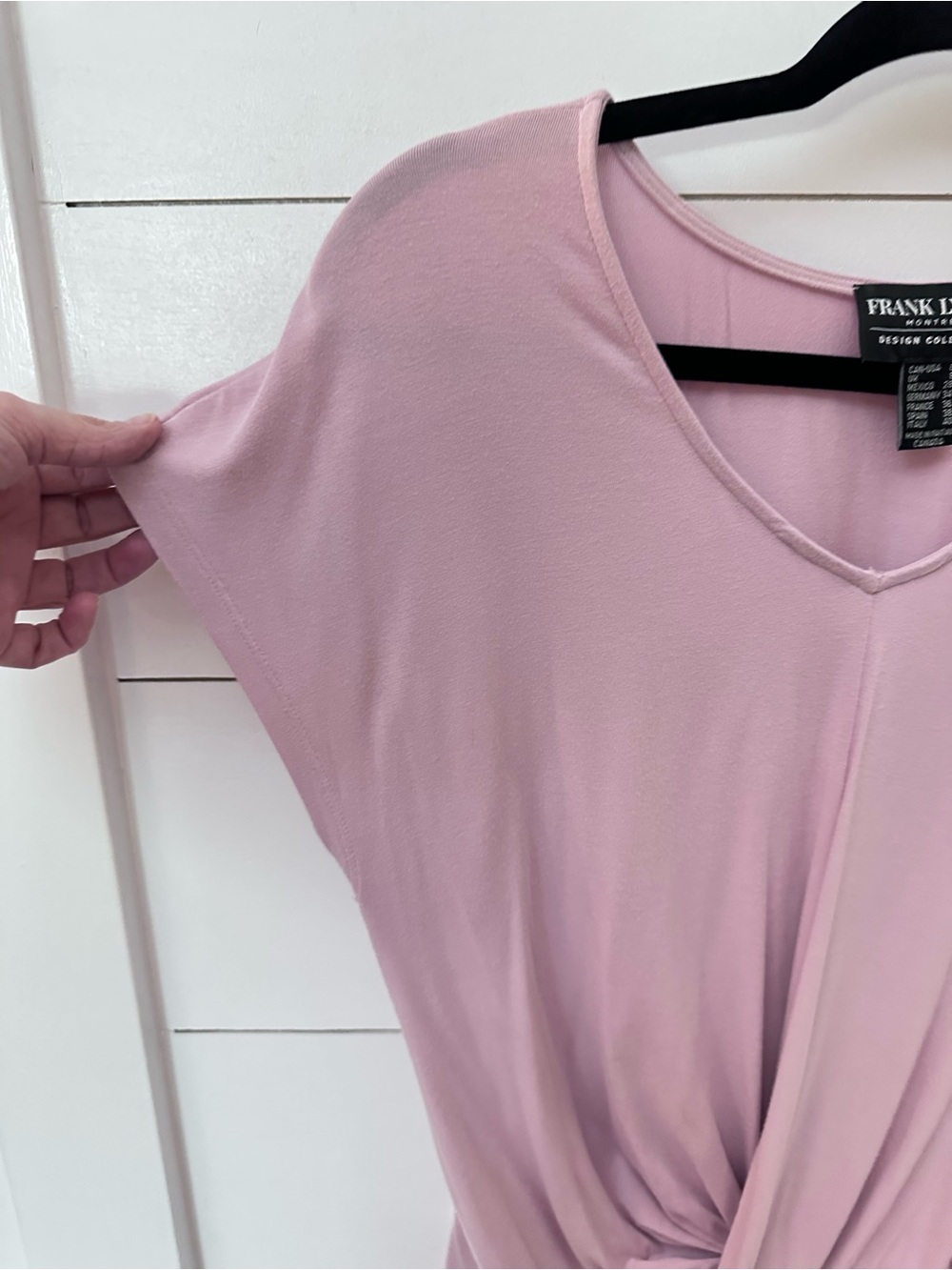 Frank Lyman Montreal 6 Marianne Mauve Twist-Front V-Neck Top minimalist - Picture 5 of 11
